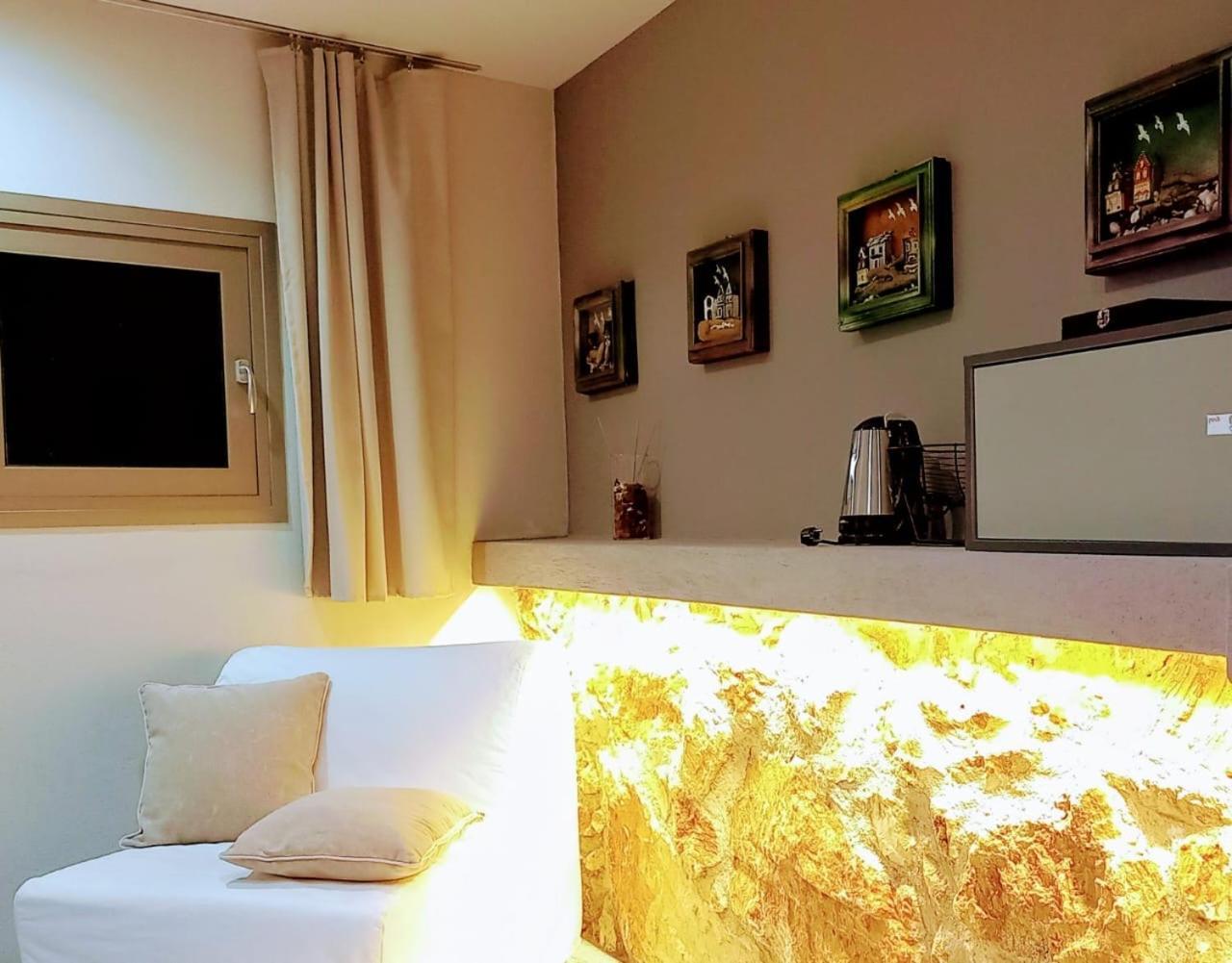 Core Luxury Suites (Adults Only) Skiathos-stad Buitenkant foto