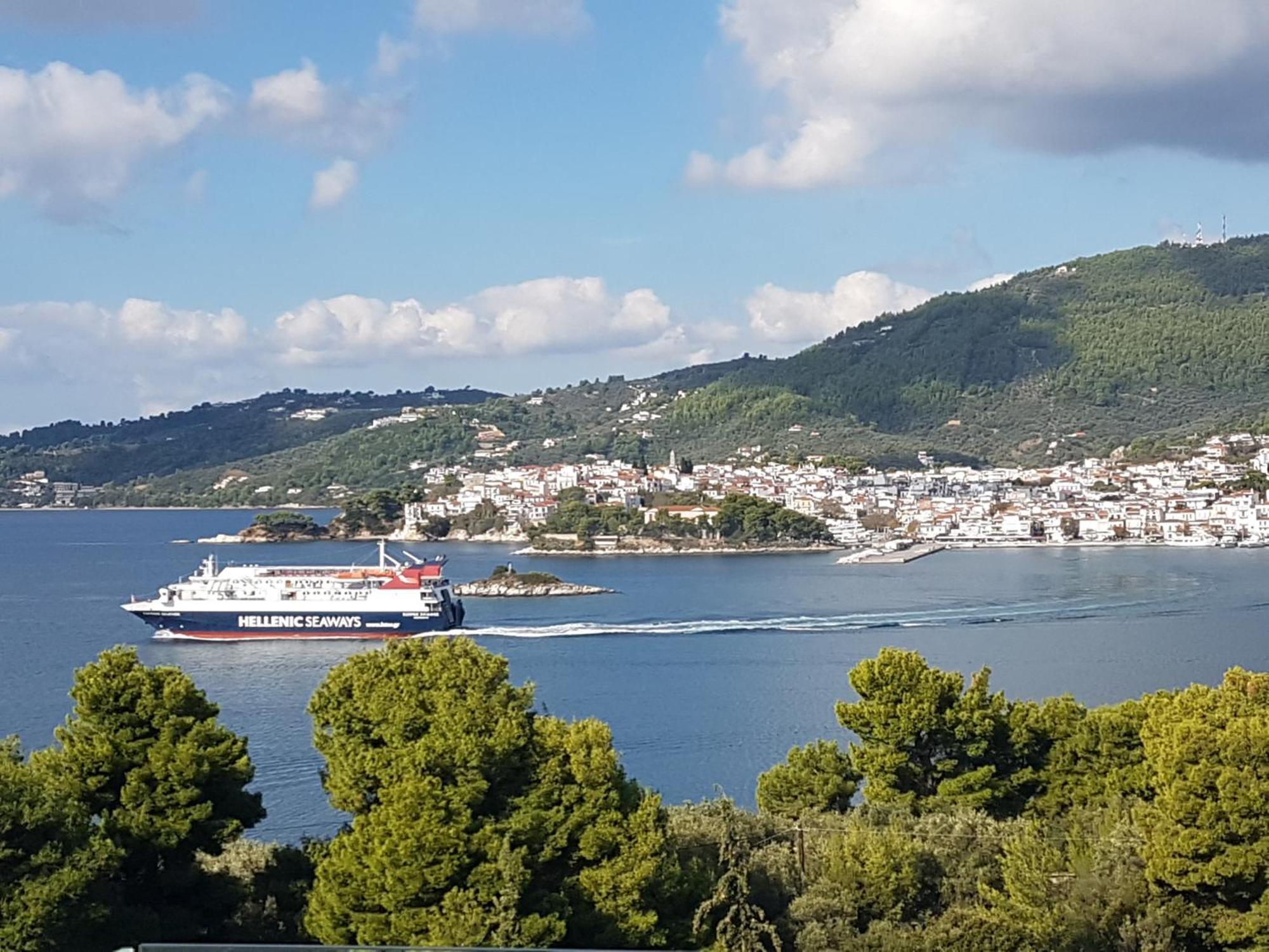 Core Luxury Suites (Adults Only) Skiathos-stad Buitenkant foto