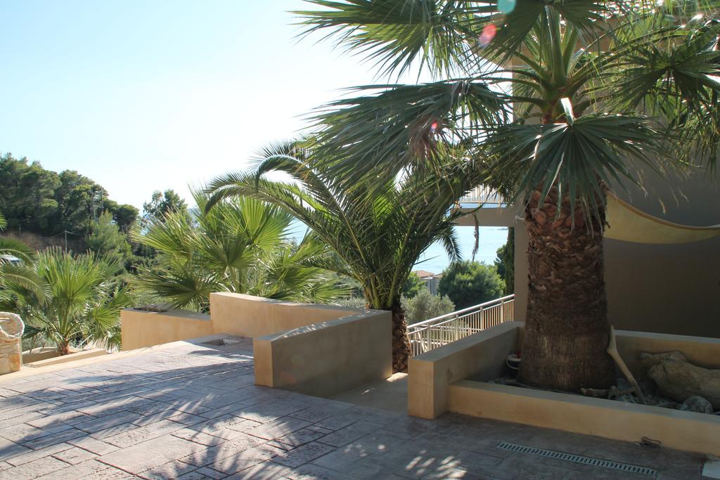 Core Luxury Suites (Adults Only) Skiathos-stad Buitenkant foto