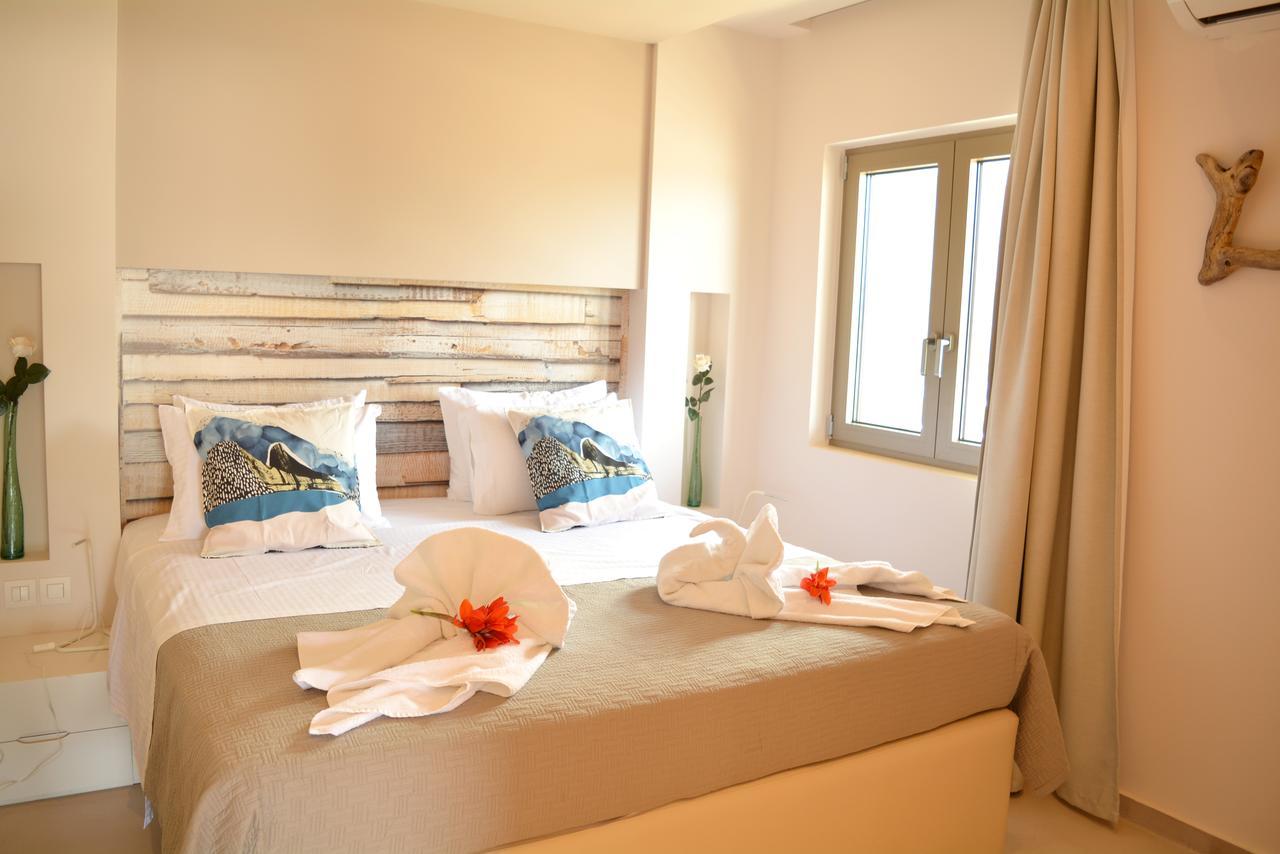 Core Luxury Suites (Adults Only) Skiathos-stad Buitenkant foto